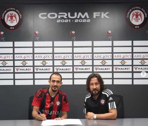 Çorum FK Burak Çalık'ı da kadrosuna kattı!