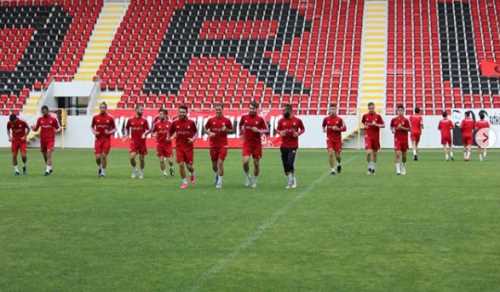 Çorum FK Samsun Spor maçından buyana evinde kazanamıyor  