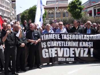 ÇORUM KESK-DİSK SOMA FACİASINI PROTESTO ETTİ