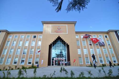 Çorum Sağlık Müdürlüğü Yeni yerine taşındı