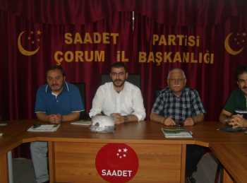 ÇORUM SP PARTİSİ'NDE BAYRAMLAŞMADA KARDEŞLİK  VURGUSU 