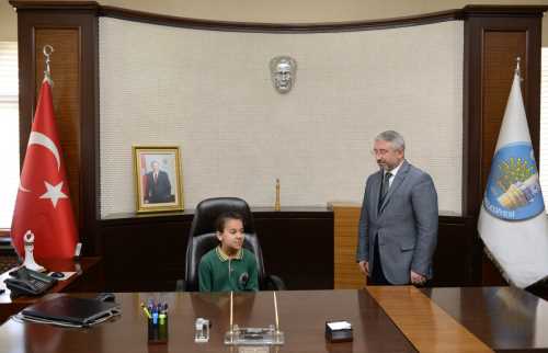 Çorum tarihinde ilk defa Kadın Belediye Başkanı 