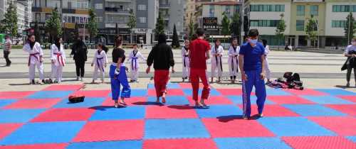 Çorum'un Altın Çocukları sahada!