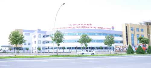 ÇORUM'UN EN BÜYÜK HASTANESİNDE BAZI BÖLÜMLER HİZMETE AÇILDI