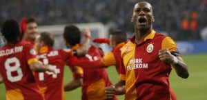 BU GÜN DÜNYA GALATASARAY'I  İZLEYECEK