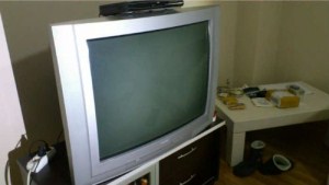 Tüplü Televizyonunu Bligisayara çevirdi