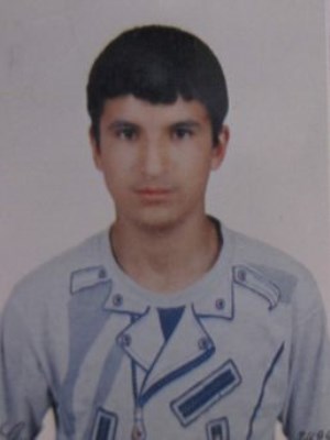 19 yaşındaki genç Kayıp 