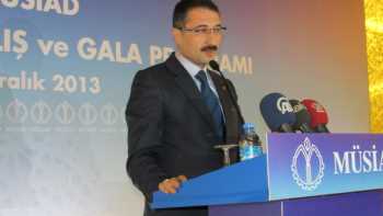 DAVUTOĞLU'NUN ÇORUM İL BAŞKAN ADAYLARI İLE GÖRÜŞMESİ DOLMABAHÇE SARAYINDA