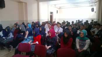 Dehası ekseninde NECİP FAZIL