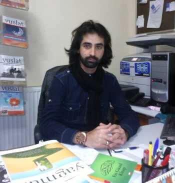 DİKKAT CEZAEVİNDE TUTSAK MÜSLÜMANLAR VAR