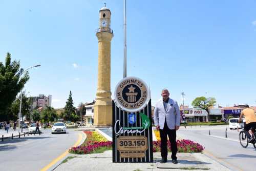 Dünyanın Merkezi Çorum totem oldu