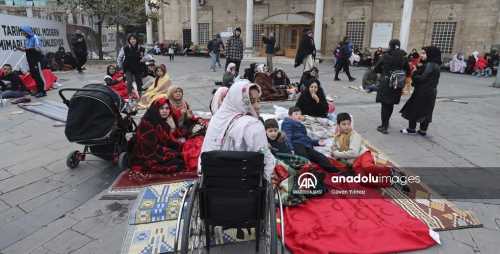 Düzce'de 5,9 büyüklüğünde deprem