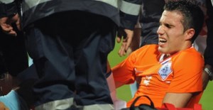 Robin Van Persie Türkiye Maçında Oynamayacak