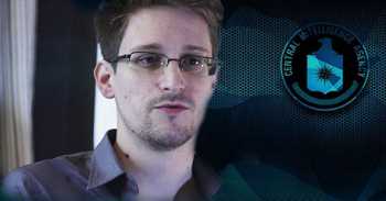 Edward Snowden'den: BAĞDADİ'NİN SENATÖR MC CAİN'LE OLDUĞUNU İDDİA ETTİ 