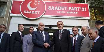 Erbakan Vakfı Erdoğan'ın yanında