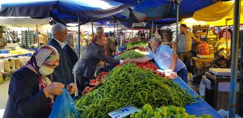 Erol Kavuncu Pazartesi Pazarında