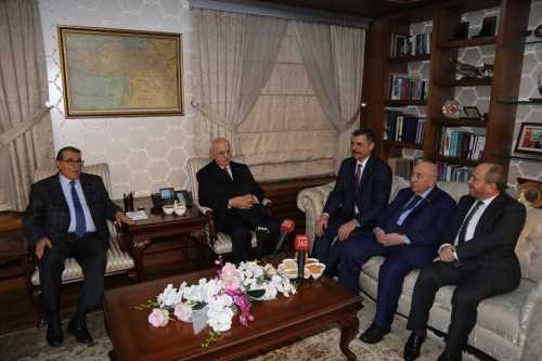 Eski TBMM Başkanı Kahraman'dan Vali Çiftçi'ye Ziyaret