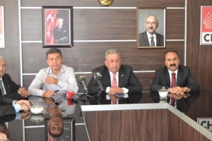 ÇORUM CHP'DE BAYRAMLAŞMA