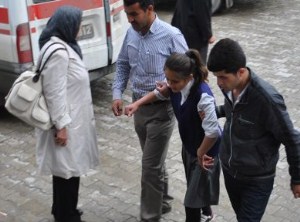 Okul Servisi Kaza Yaptı 8 Yaralı