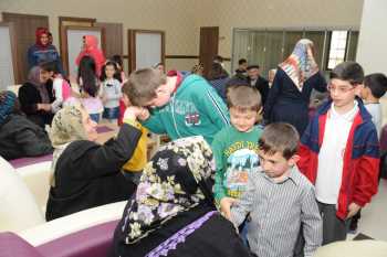 Geleceğin gençlerinden örnek davranış