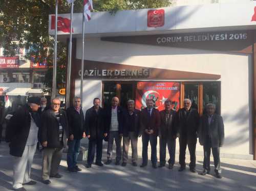H.İ.Aşgın Muharip Gaziler Derneğini ziyaret etti