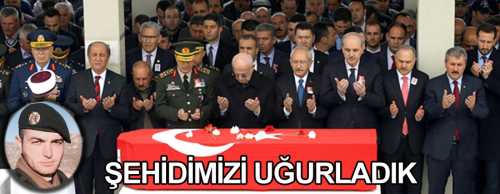 Hakkari'nin Yüksekova ilçesinde terör örgütüne yönelik operasyonda şehit olan polis memuru hemşehrimiz Murat Yatarkalkmaz (27) son yolculuğuna uğurlandı.