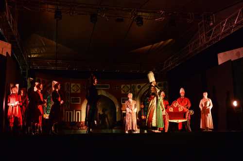 Harem Hititlerin başkenti Hattuşa'da sahnelendi