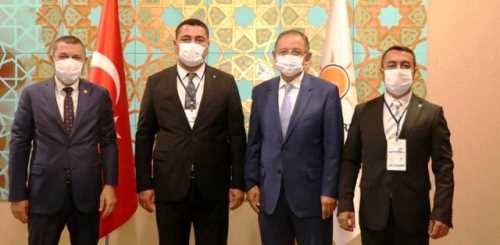 HDP'den istifa eden belediye başkanları AK Parti'ye katıldı