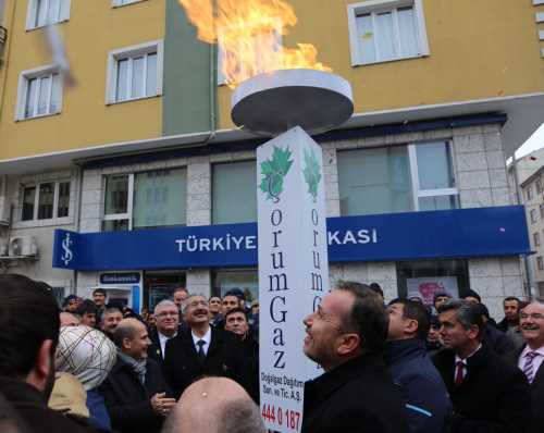 İSKİLİP DOĞAL GAZIN İLK ATEŞİNİ YAKTI