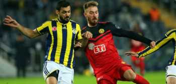 Kadıköy'de herşey var:  4 gol, 1 kırmızı, 1 penaltı