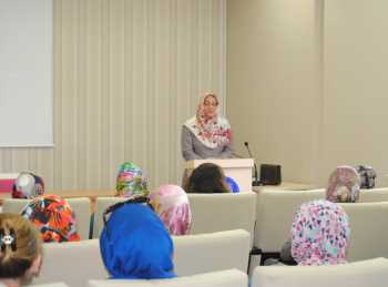 Kadınlara "Ailede sevgi ve samimiyet" semineri