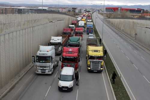 Kamyoncu esnafı rahat bir nefes aldı