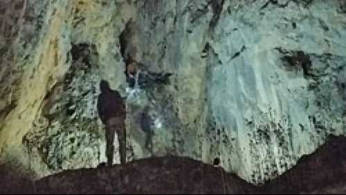 Kayalıktan düşen çobanın cansız bedenine ulaştı!..