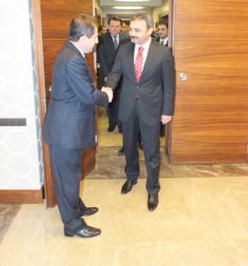 Külcü ‘den Vali’ye Ziyaret 