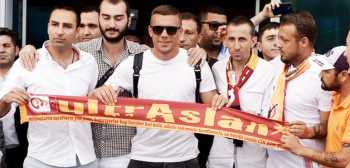 Lukas Podolski İstanbul'da