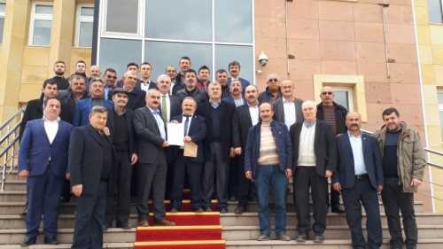 Mehmet Sayan  mazbatasını aldı