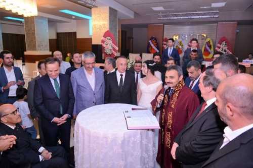 MHP ÇORUM İL BAŞKANI ARAS EVLENDİ