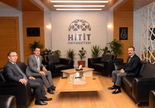 Oğuzlar'dan Rektöre Ziyaret