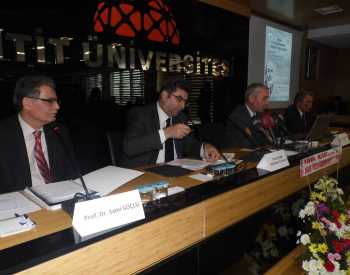 ÖLÜM YILDÖNÜMÜNDE MEHMET AKİF ERSOY