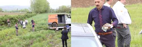 Para Yüklü  Zırhlı Banka aracı Tarlaya  Uçtu