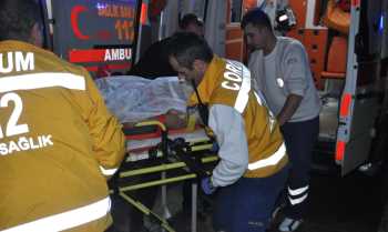 PAZARCIYI SİLAHLA VURUP KAÇTI