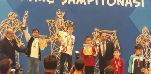 Satranç'ın  Şampiyonluk Kupası Çoruma Geldi