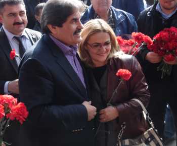 SEVGİLİLER GÜNÜNDE GÜZEL HAREKETLER 