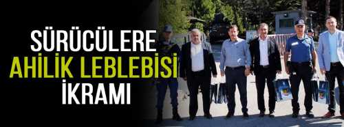 Sürücülere Ahilik Leblebisi İkramı 
