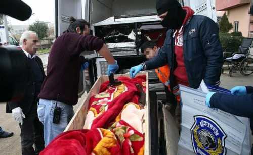 Teröristleri belediye araçlarıyla kaçırmaya çalıştılar