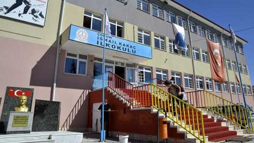 Türkiye bu öğretmenleri örnek almalı!