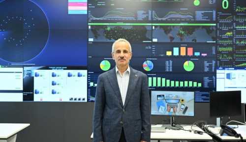 Ulaştırma Bakanı Uraloğlu lçe yolları için tarih verdi