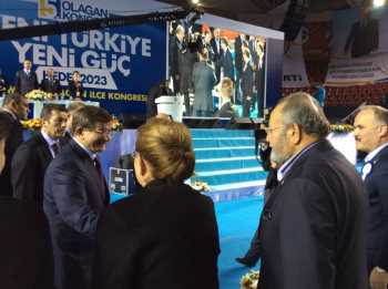 Uslu, AK Parti Mamak İlçe Kongresine katıldı