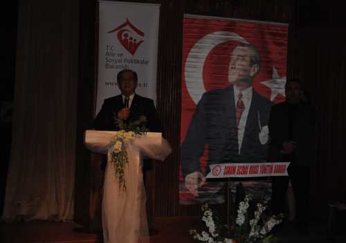 Vali Ahmet Kara, "Kadınlar hayat ortağımız iş ortağımız herşeyimizdir" 