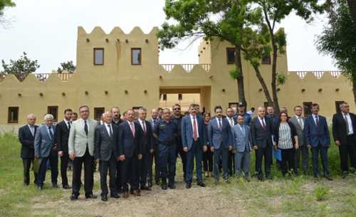 Vali Mustafa Çiftçi  Hitit Köyünde incelemelerde bulundu